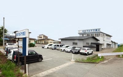 社屋県道側